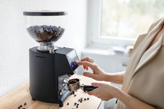Best Coffee Grinders in the USA